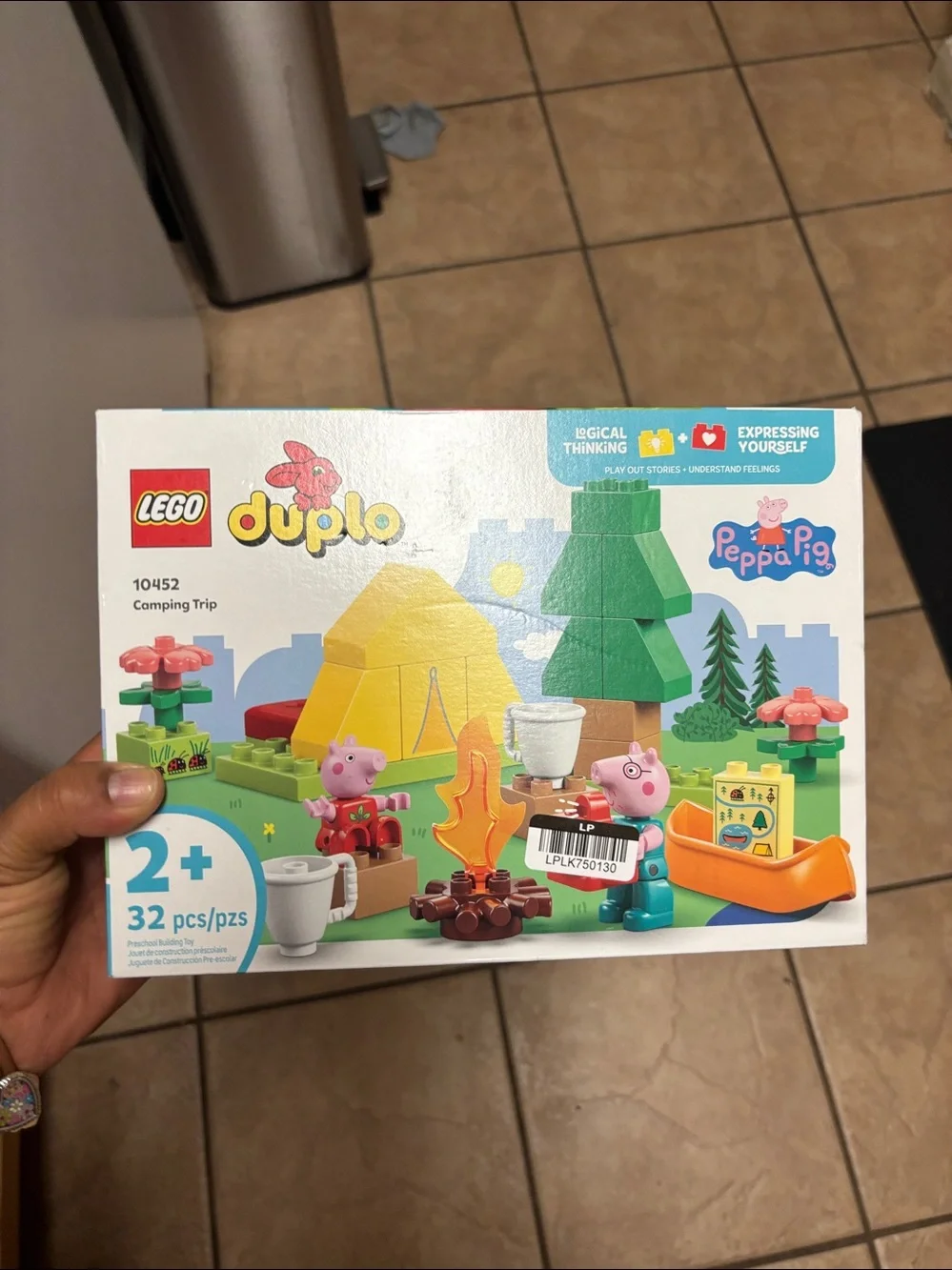 LEGO duplo, pepa pig , 32 pcs, Camping Trip Playset - Yellow & Green. NEW
